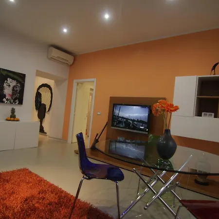 Apartment Casa Cavallotti - Modern Between Train Station And Port Civitavecchia
