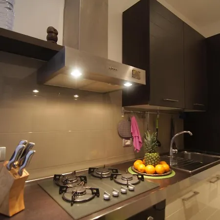 Apartment Casa Cavallotti - Modern Between Train Station And Port