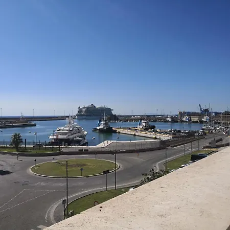 Casa Cavallotti - Modern Between Train Station And Port Civitavecchia